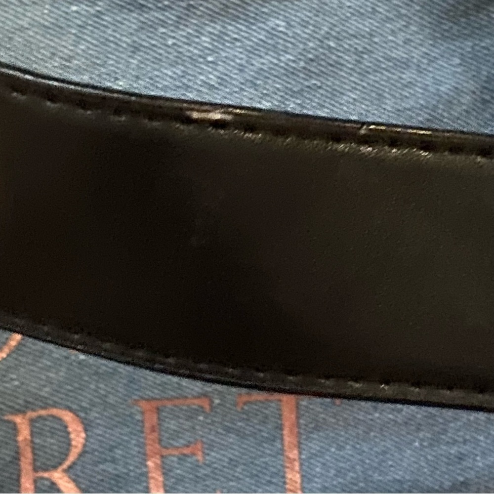 NWT Victoria Secret denim blue weekender tote - Picture 7 of 9